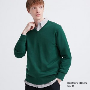Uniqlo Extra Fine Merino V Neck Jumper Pullover Herren Grün | 71423PJCN