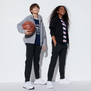 Uniqlo Ultra Stretch Dry Joggers Jogginghose Kinder Schwarz | 87419GAIU